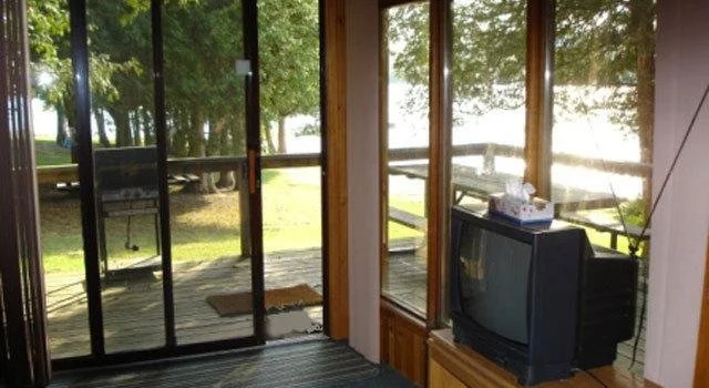 Triple T Cedar Resort, Varaa Lomakeskus  