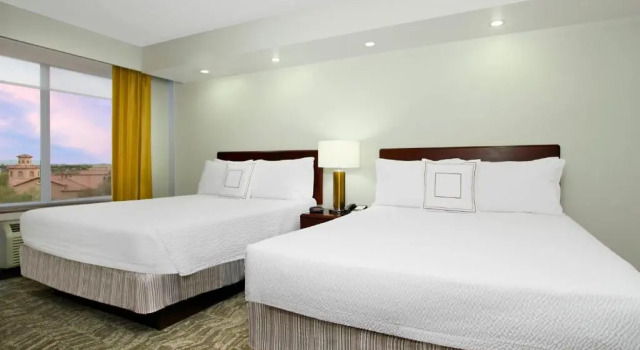Двухместный люкс SpringHill Suites Phoenix Glendale Sports & Entertainment District