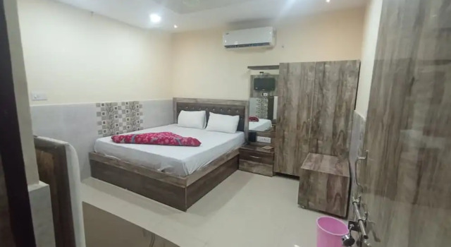 Двухместный номер Deluxe с видом на город Hotel welcome Kanpur