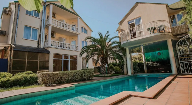 Guest House Lara