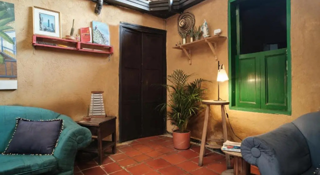 Hostal Cactus, Rezervovat Hotel Hotely v Santander s parkováním, Parkování