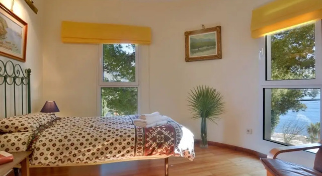 Вилла Villa with incredible sea views and pool Up To 7