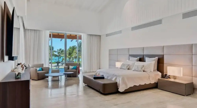 Architectural Oceanfront Masterpiece w Pool, Boek Villa Hotels in Punta Cana met ontbijt, Ontbijt