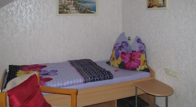 Hotel Pension zur Rose, Забронировать Отель Отели Бад-Бевензен 3 звезды, рядом с Солнечные часы, 3*