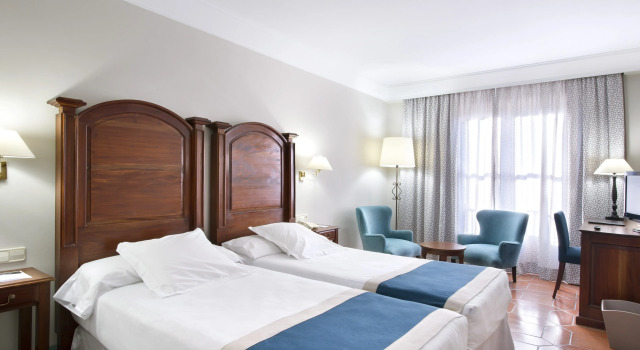 Parador de Alcañiz, Prenota Hotel Alcañiz 