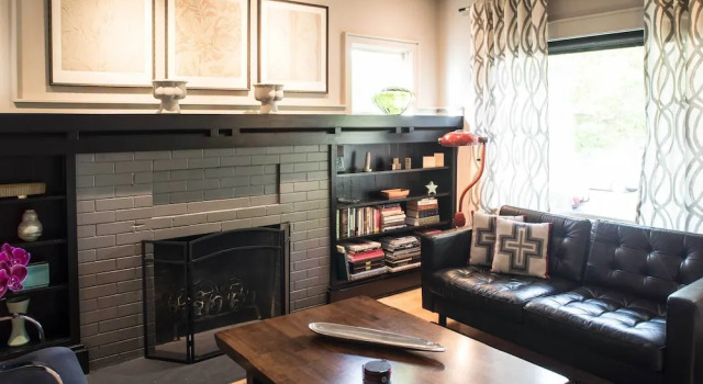 Updated Tacoma Home w/ Patio: 3 Mi to Downtown, Забронировать Дом для отпуска Такома Вашингтон, рядом с Университет Пьюджет-Саунд