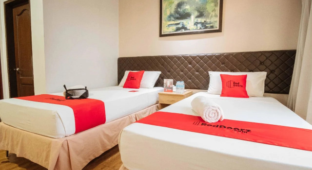 RedDoorz Plus near Cebu Capitol
