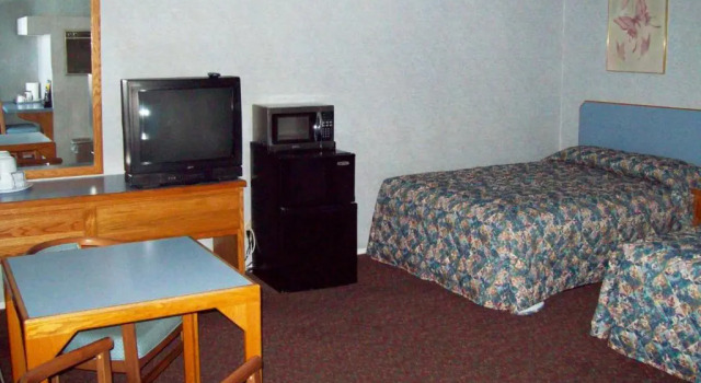 Четырёхместный номер Standard Blue Mist Motel Florence
