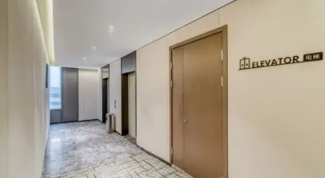 Yunting Hotel (Hangzhou Expo Center Subway Station Olympic Expo City)