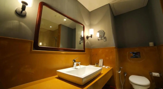 Семейный номер Standard с видом на озеро The Amaya Resort Kolkata NH6