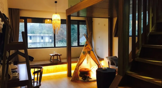 BES Village Lichuan, Book Hotel Lichuan Hubei