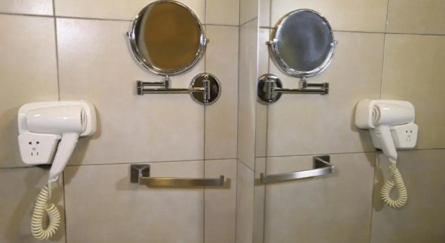 Номер Deluxe Bidwood Suite Hotel, Opposite Sarit Centre