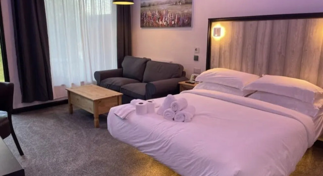 Двухместный номер Deluxe с балконом и с видом на озеро The Waterfront Lodges