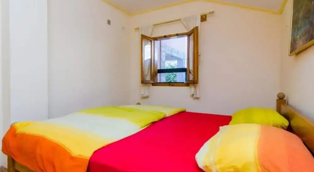 Villa Sea Edge - Three Bedroom Villa with Sea View, Забронировать Вилла Отели Подступа с парковкой, Парковка