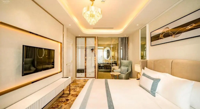 Люкс Presidential La Vela Saigon Hotel