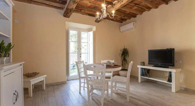 Апартаменты Garden Relays Villa Rosy