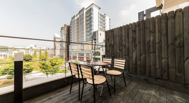 Wonju Hotel Bombom, Забронировать Отель Вонджу Канвондо, рядом с Христианская больница «Северанс» при Университете Ёнсе в Вонджу