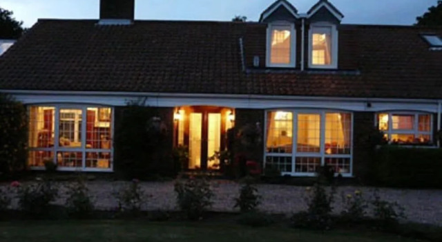 Pine Lodge Bed And Breakfast, Забронировать Отель Бизнес-отели Англии, 4* 5*