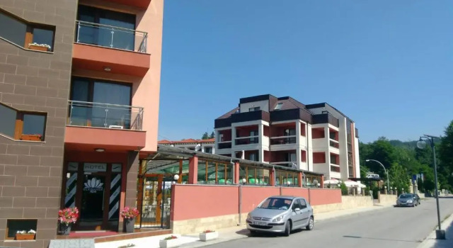 Elegance Spa Hotel, Book Ferieresort Hoteller i Blagoevgrad Province med parkering, Parkering