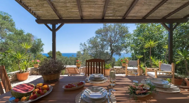 Villetta Sulvia - Alloggio Alaterno con Terrazza Vista Mare, Book Lejlighed Lejligheder i Corsano, Lejlighed