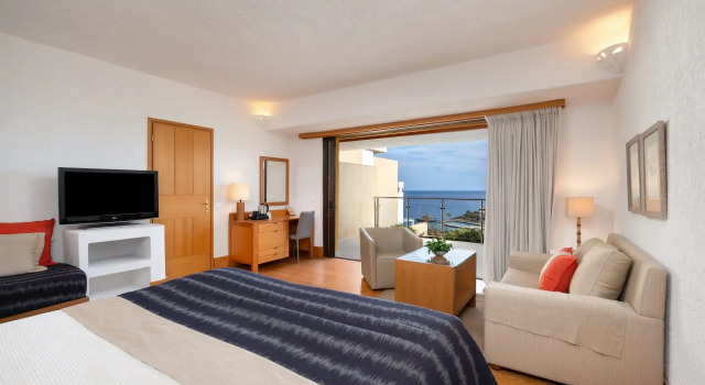 Номер Superior с видом на море Porto Elounda Golf & Spa Resort