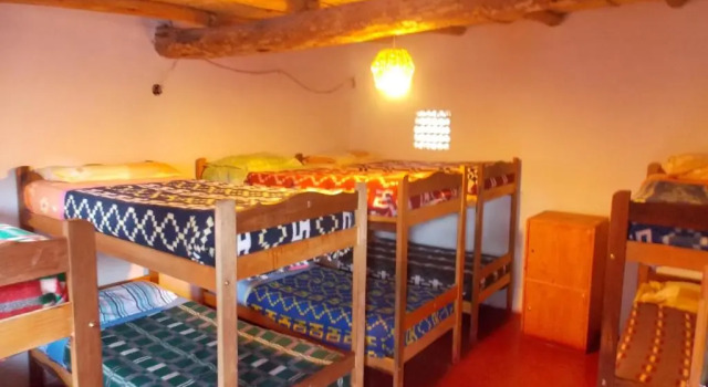 Кровать в общем номере Hostel Waira