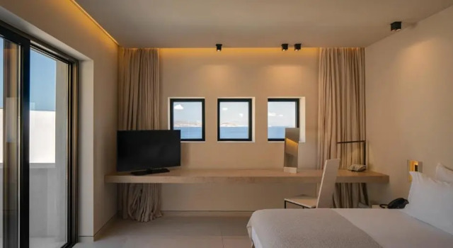 Двухместный полулюкс с небольшим бассейном (Plunge Pool) Milos Cove