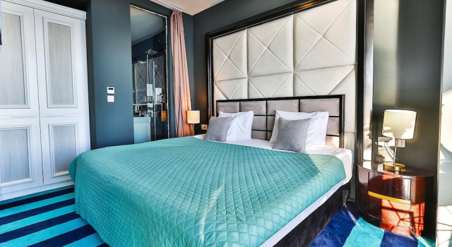 Люкс Royal Royalis Suites Rafailovici - Beachfront Sea View Apartments