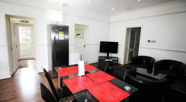 Семейный номер Standard Flexistay Norbury Aparthotel