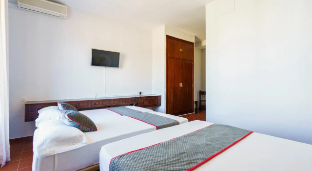 Семейный номер Standard Venta del Alto Hotel las Cumbres by Vivere Stays