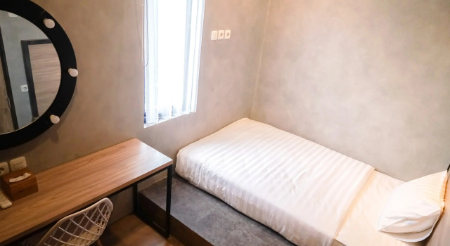 Suite LOA Living Solo Baru