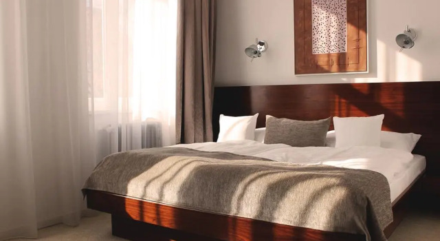 Hotel Lev, Buchen Sie Hotel Levice Nitriansky kraj