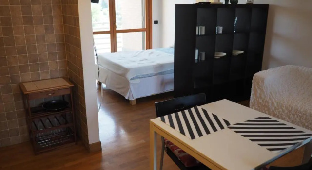 Residence Porta di Roma, Book Hotel Hoteller i Via Francigena med parkering, Parkering