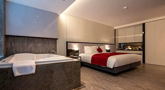 Двухместный номер Premier Ramada Suites by Wyndham Geoje