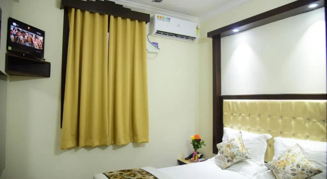Люкс c 1 комнатой Valentines Retreat- Near Candolim Beach