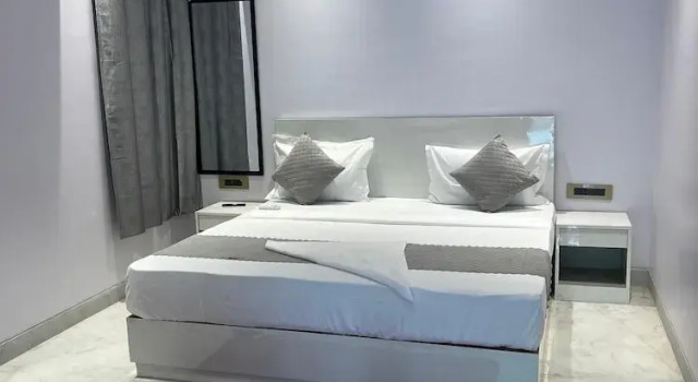 Номер Deluxe Hotel white House