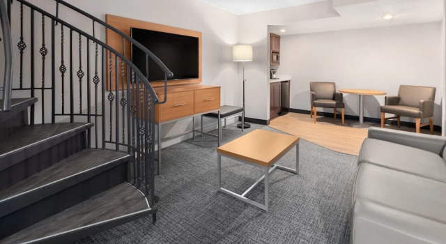 Люкс c 1 комнатой Holiday Inn El Paso West   Sunland Park by IHG
