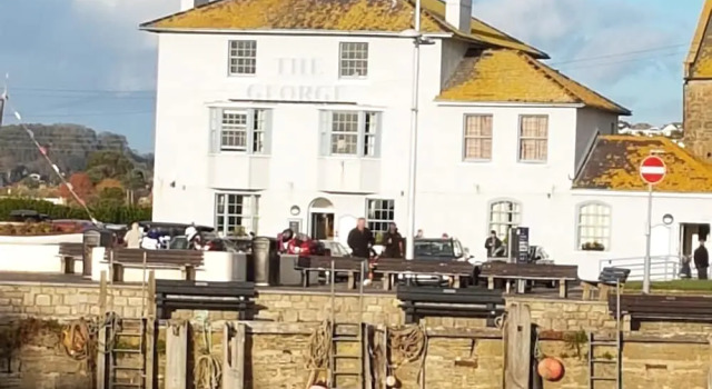 The George Inn, Rezervați Pensiune Barton-upon-Humber Lincolnshire