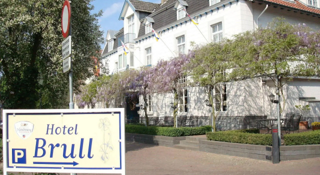Saillant Hotel Brull
