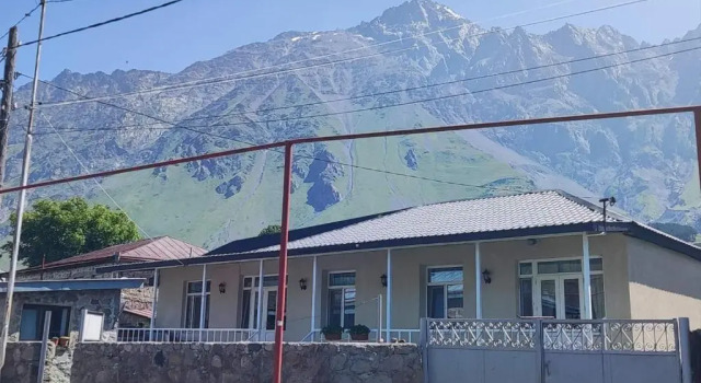 Трёхместный номер Standard с видом на горы guest house lela rezo