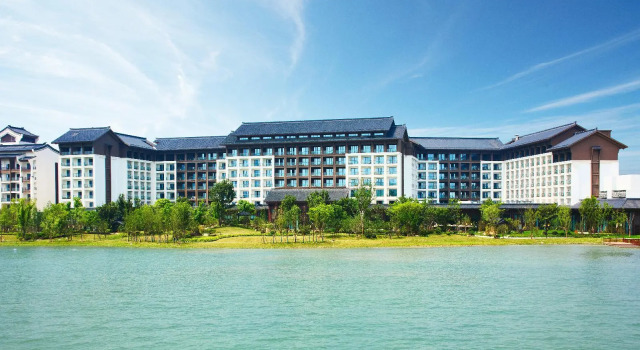 Crowne Plaza Wuxi Lake View, Book Hotel SPA Hotels in Wuxi, SPA