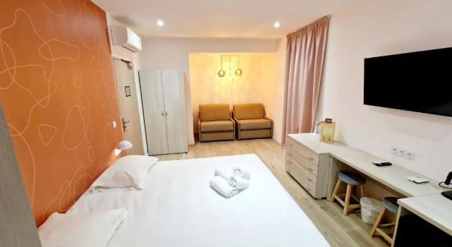 Четырёхместный номер Standard с видом на море Hôtel Bella Vista