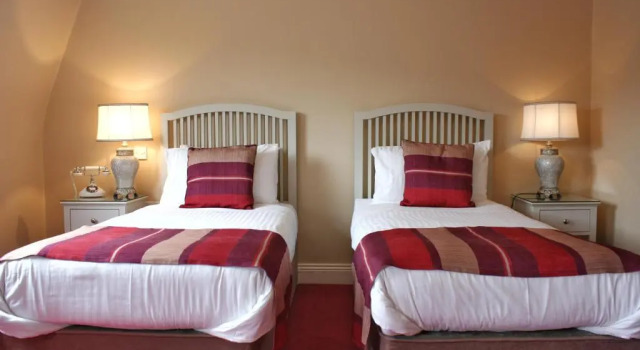 Четырёхместный номер Standard The Moorings Hotel & Seafood Restaurant