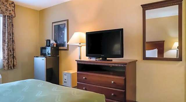 Номер Standard Quality Inn Grand Blanc - Flint South