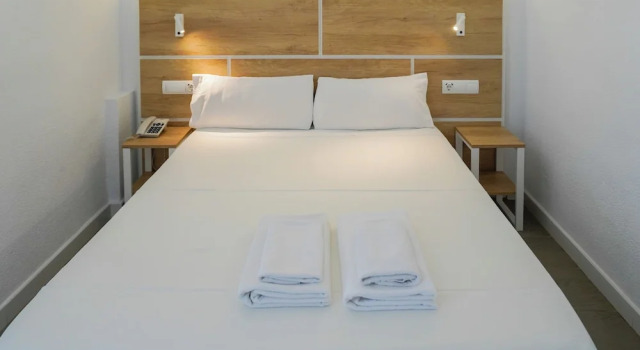 Студия с балконом и с видом на море ENDLSS BEACH & DISCO HOTEL IBIZA Adults Only