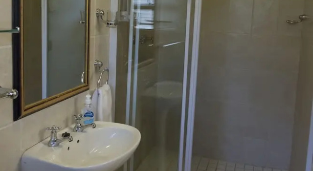 Двухместный номер Comfort c 1 комнатой с балконом и с видом на сад Bayswater Lodge