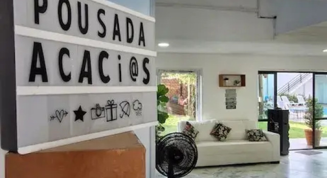Pousada Point Beach - Acácias, Забронировать Гостевой дом Гостевые дома муниципалитета Гуаружа, рядом с Пляж Пернамбуко, Гостевой дом