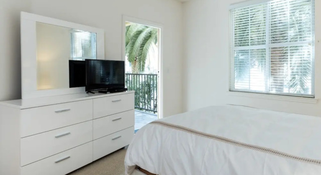 Bluebird Suites in North San Jose, Забронировать Апартаменты/квартира Апартаменты Сан-Хосе, Апартаменты/квартира