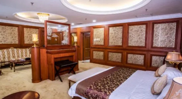 Suite Presidenziale Sinoway Hotel