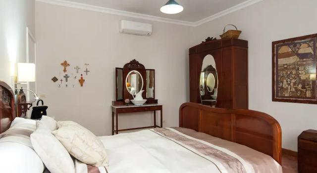 Holiday Home & Rooftop Lounge, Забронировать Апартаменты/квартира Апартаменты Лас-Пальмас-де-Гран-Канария, рядом с Union Deportiva Las Palmas, Апартаменты/квартира